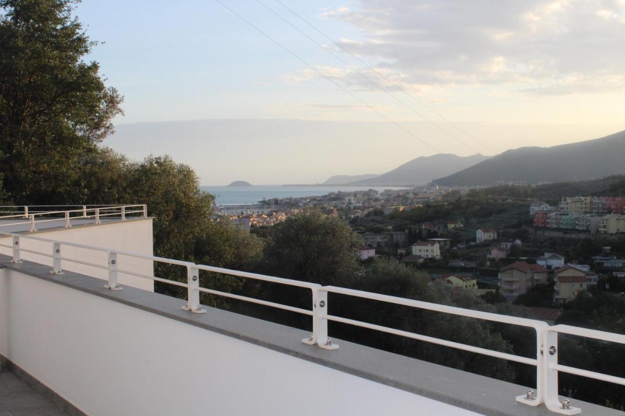 Apartament Abelia 4 Pietra Ligure Zewnętrze zdjęcie