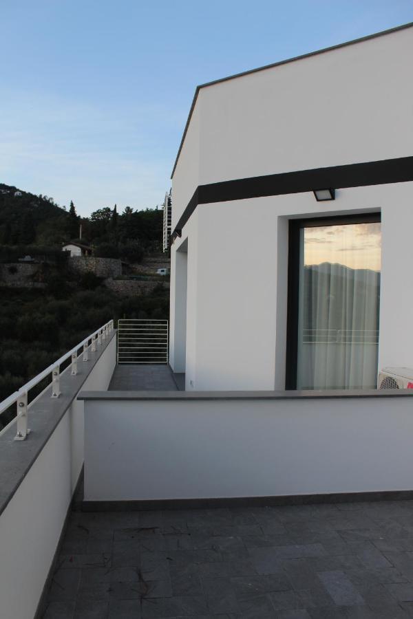 Apartament Abelia 4 Pietra Ligure Zewnętrze zdjęcie